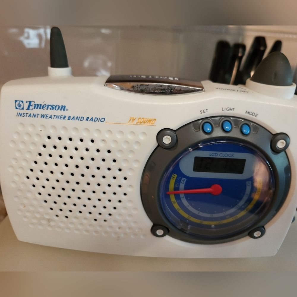 Vintage Emerson weather radio